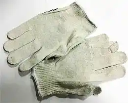 Фото товара Перчатки трикотажные ХБ, натуральный цвет, черная ПВХ "волна" на одной стороне, оверлок на манжете белого цвета, р.10 WERK 2103