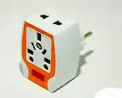 Фото товара Переходник тройник из разных видов вилок на электровилки