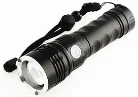 Фото товара Ручной фонарик A73-P50, ЗУ microUSB, 1x18650/3xAAA, zoom, ремешок, Box