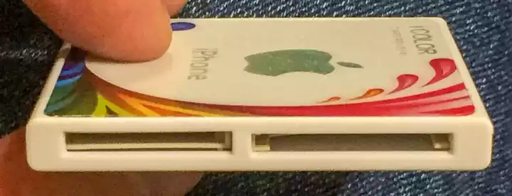 Картрідер USB CR-04 SD, SD Extreme, MMC, SD-Ultrall, HS-MMC, SD-mini, T-Flash, тонкий білого кольору - зображення 2